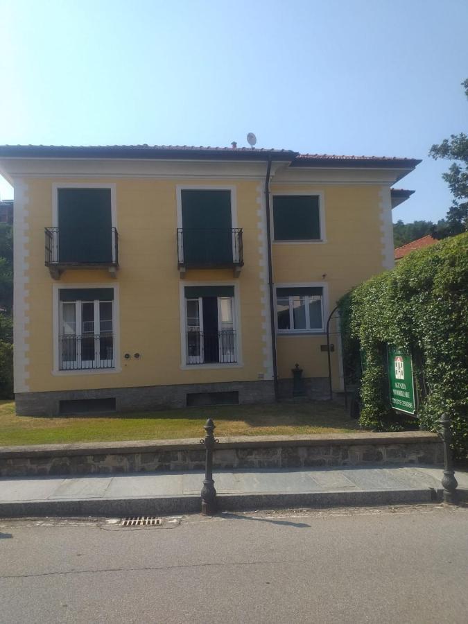 Casa Patrone Appartamento Luigi Nebbiuno Exterior foto