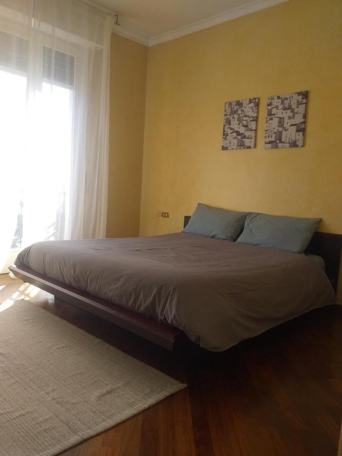 Casa Patrone Appartamento Luigi Nebbiuno Exterior foto
