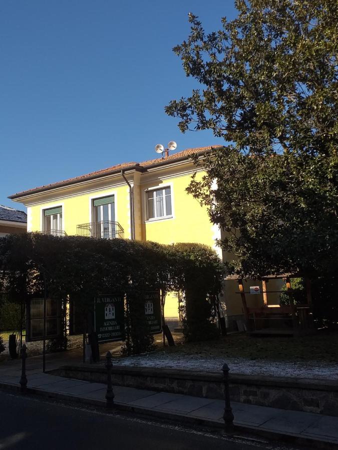 Casa Patrone Appartamento Luigi Nebbiuno Exterior foto